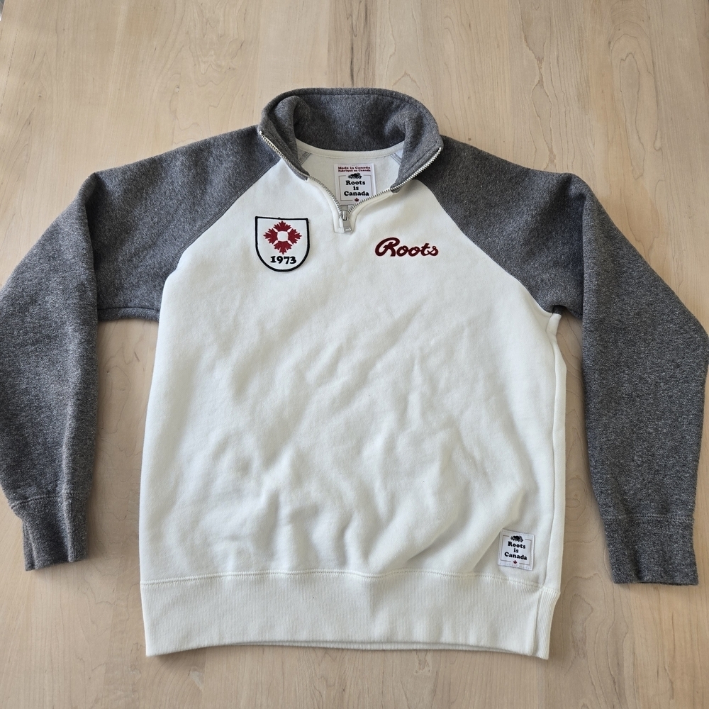 🇨🇦🦫ROOTS Two-Tone Quarter-Zip Sweater - Cream & Gray